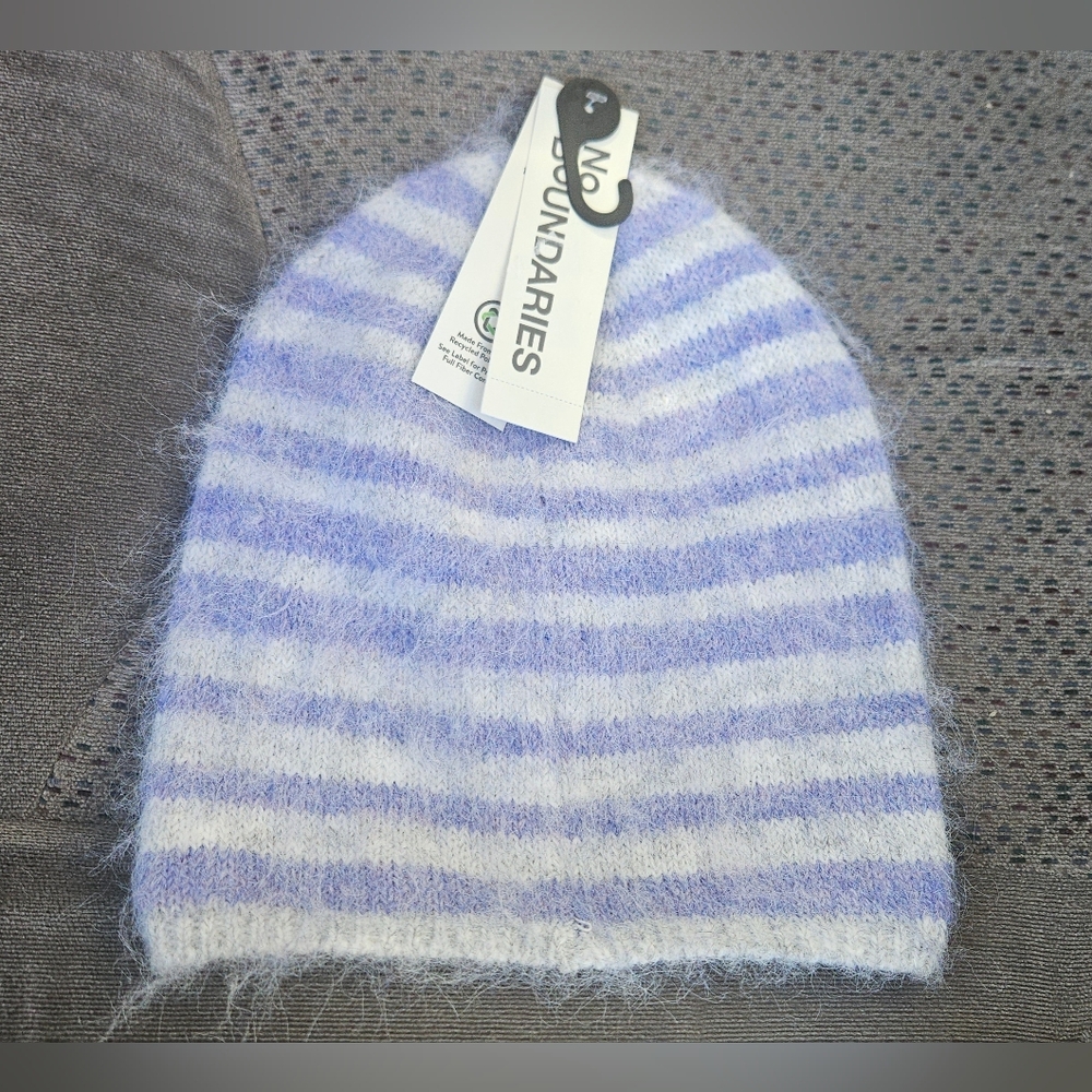 No Boundaries Cozy Beanie Hat - Women's - Lilac Multi- NWT
